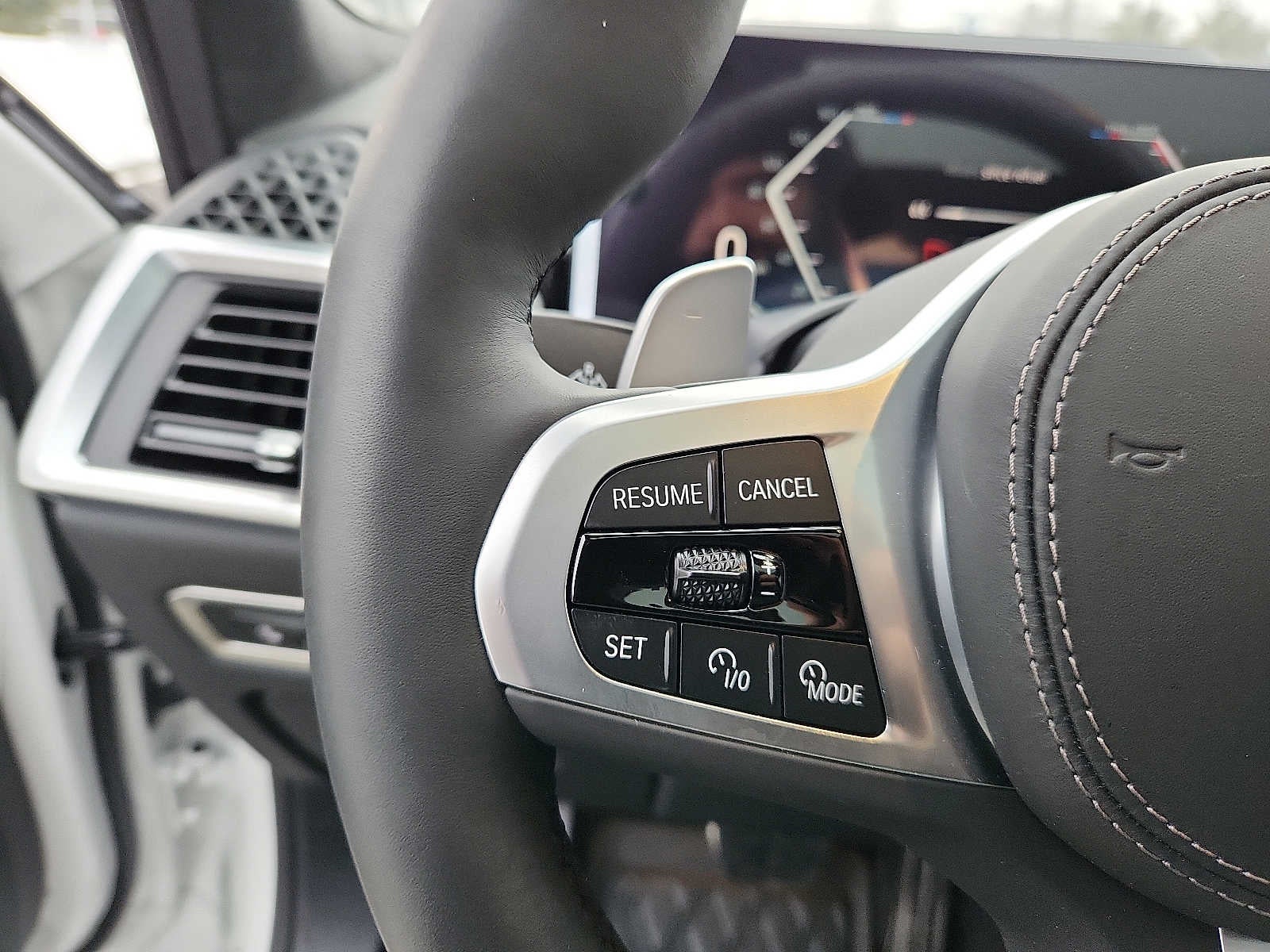 2026 BMW X7 xDrive40i Sports Activity Vehicle