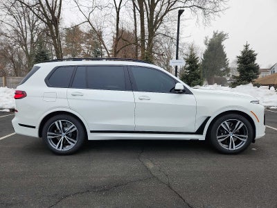 2026 BMW X7 xDrive40i Sports Activity Vehicle