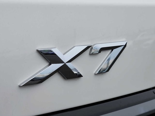 2026 BMW X7 xDrive40i Sports Activity Vehicle