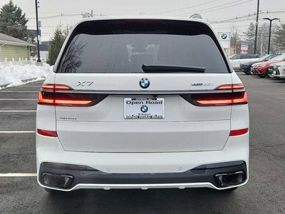 2026 BMW X7 xDrive40i Sports Activity Vehicle