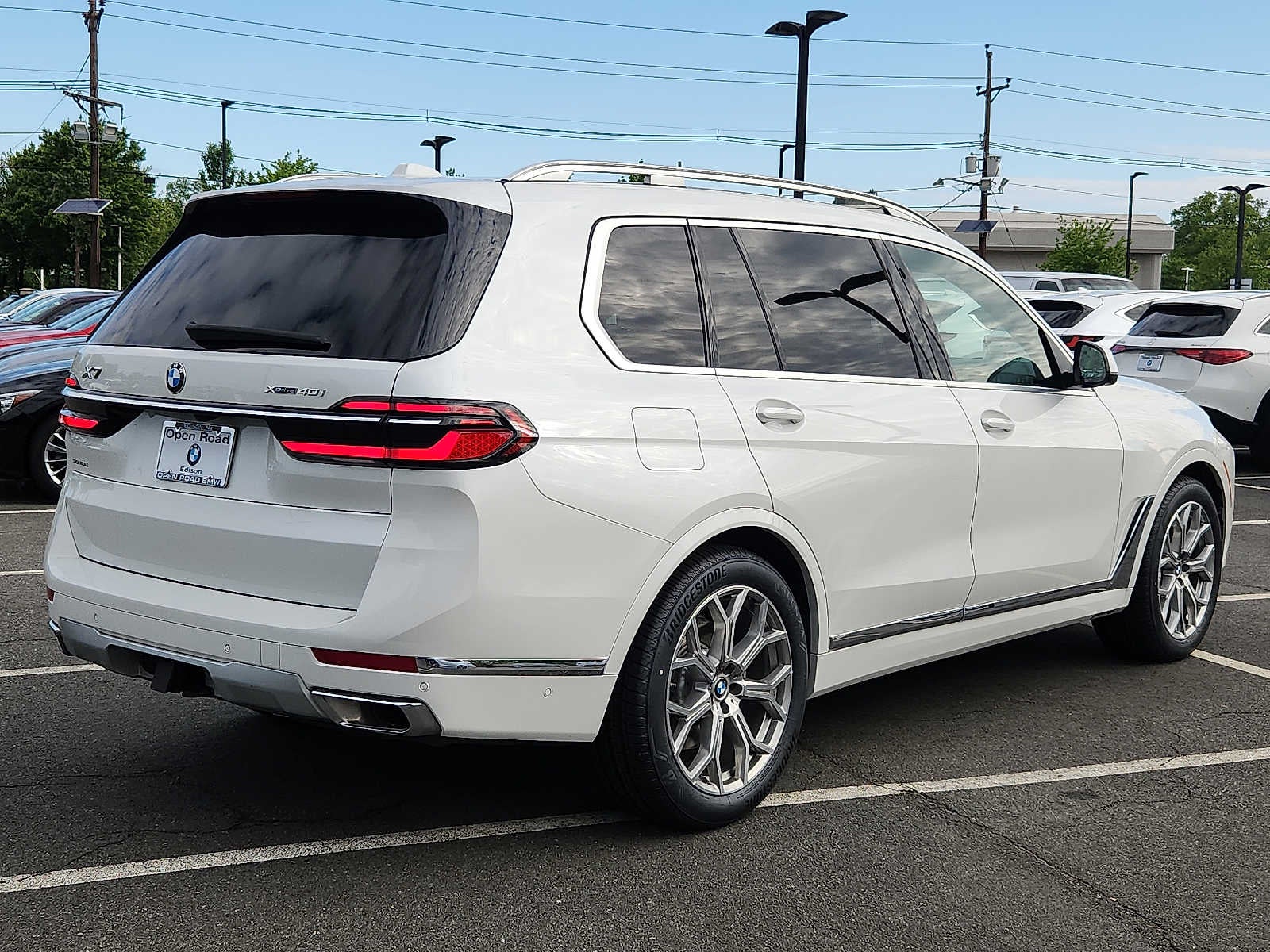 2024 BMW X7 xDrive40i Sports Activity Vehicle