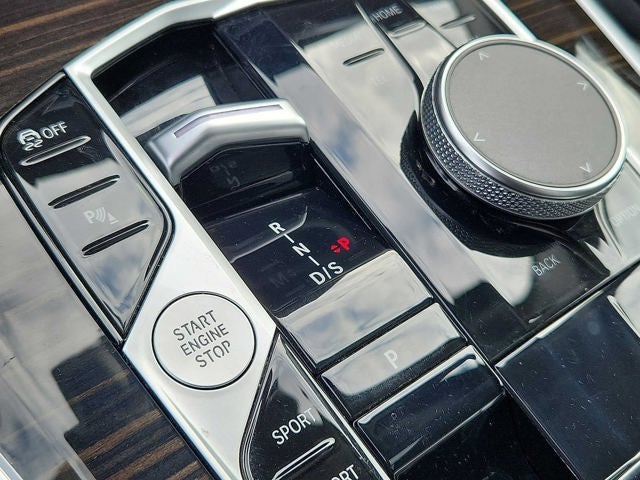 2024 BMW X7 xDrive40i Sports Activity Vehicle