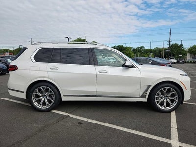 2024 BMW X7 xDrive40i Sports Activity Vehicle