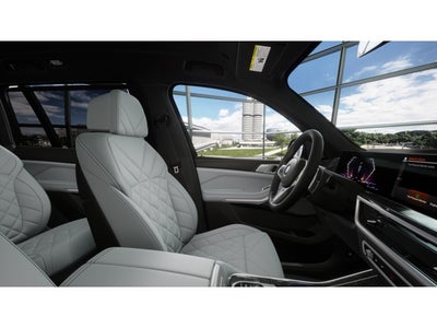 2026 BMW X7 xDrive40i Sports Activity Vehicle