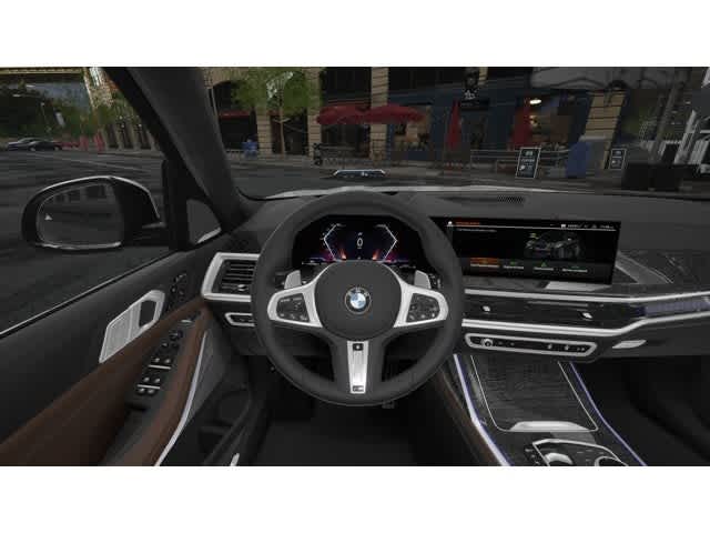 2027 BMW X7 xDrive40i Sports Activity Vehicle