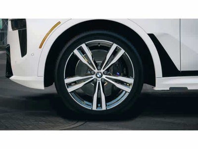 2027 BMW X7 xDrive40i Sports Activity Vehicle