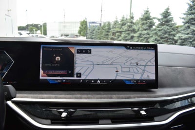 2024 BMW X7 xDrive40i Sports Activity Vehicle