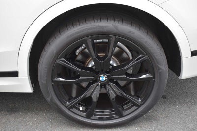 2024 BMW X7 xDrive40i Sports Activity Vehicle