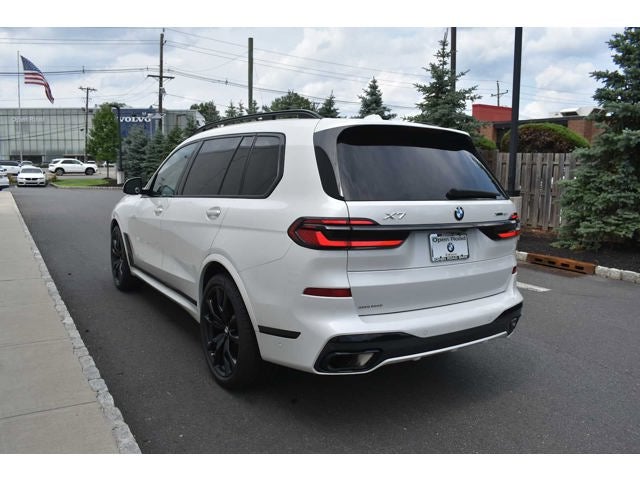 2024 BMW X7 xDrive40i Sports Activity Vehicle