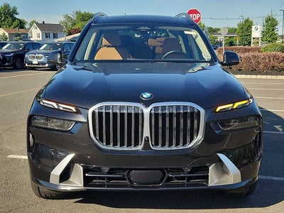 2024 BMW X7 xDrive40i Sports Activity Vehicle