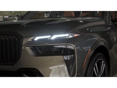 2027 BMW X7 xDrive40i Sports Activity Vehicle
