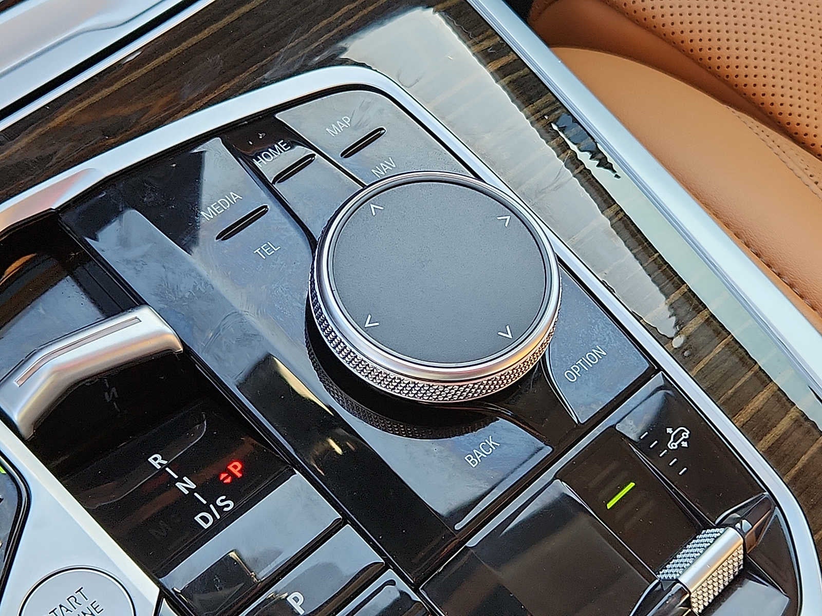 2023 BMW X7 xDrive40i Sports Activity Vehicle