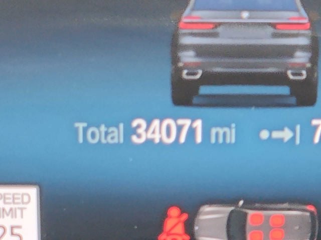 2023 BMW X7 xDrive40i Sports Activity Vehicle