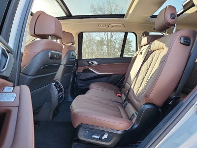 2026 BMW X7 xDrive40i Sports Activity Vehicle