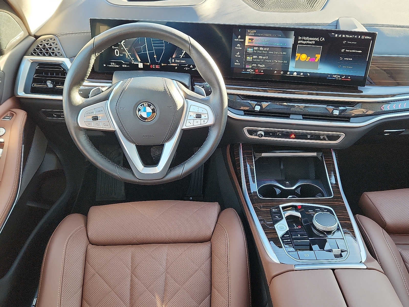 2026 BMW X7 xDrive40i Sports Activity Vehicle
