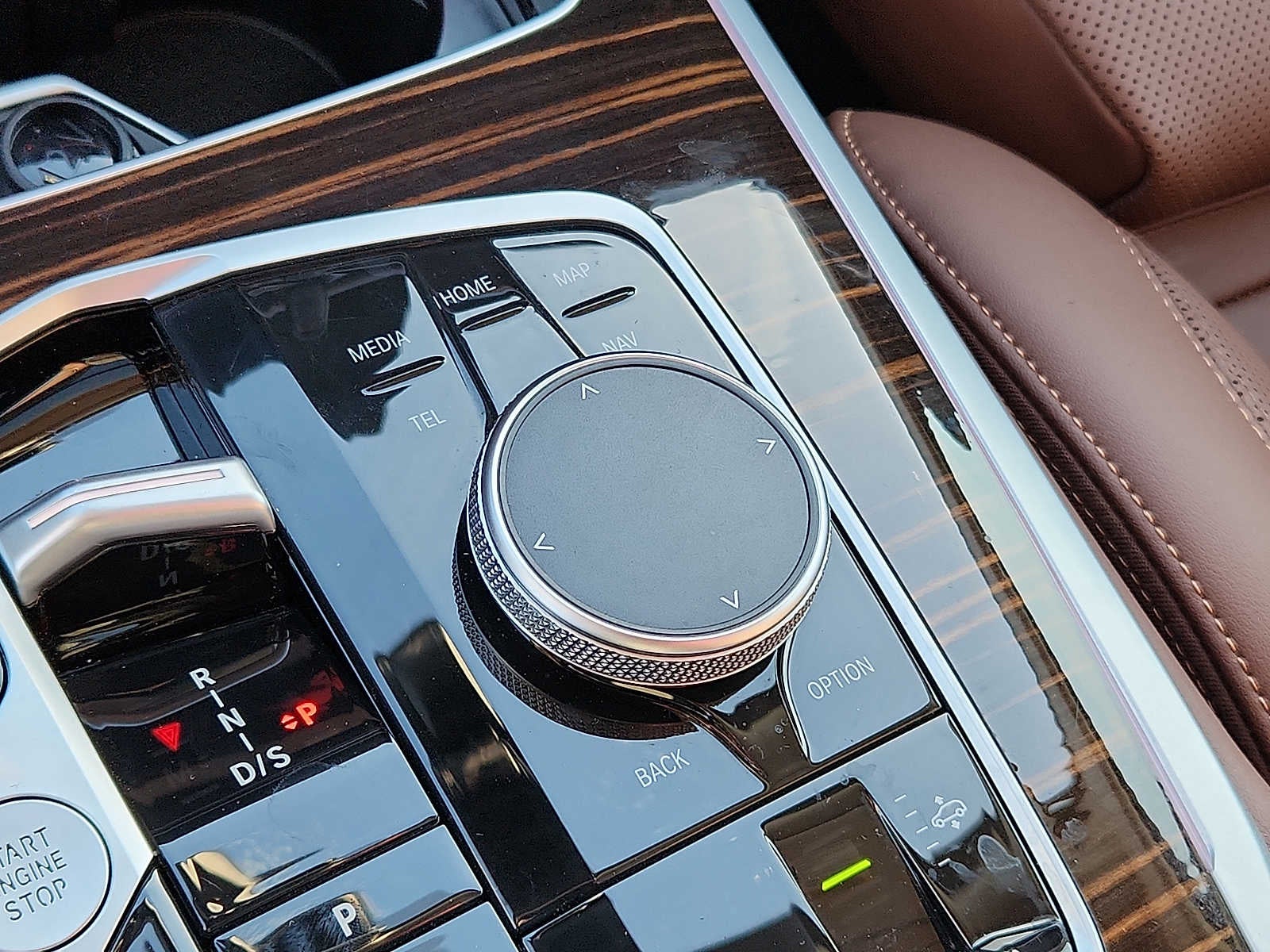 2026 BMW X7 xDrive40i Sports Activity Vehicle