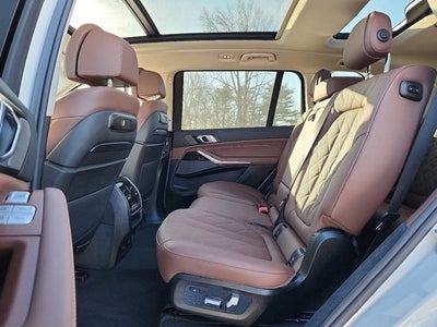 2026 BMW X7 xDrive40i Sports Activity Vehicle