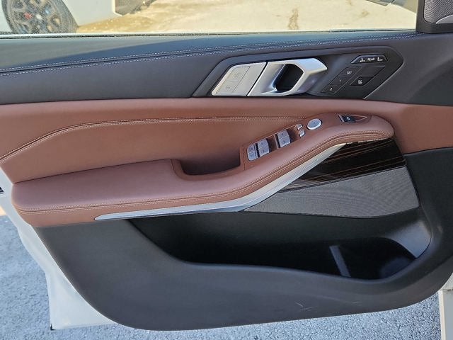 2026 BMW X7 xDrive40i Sports Activity Vehicle