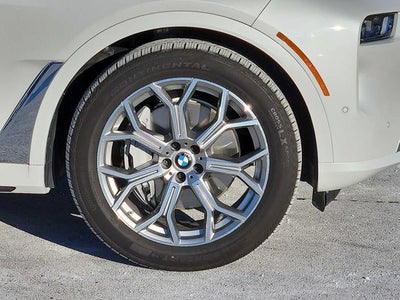 2026 BMW X7 xDrive40i Sports Activity Vehicle