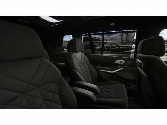 2026 BMW X7 xDrive40i Sports Activity Vehicle
