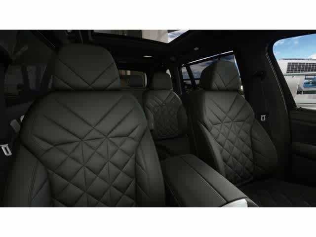 2027 BMW X7 xDrive40i Sports Activity Vehicle