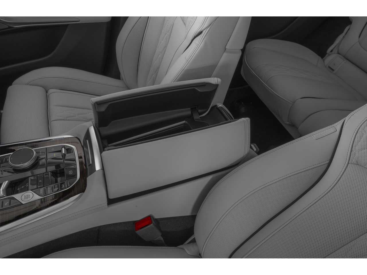 2027 BMW X7 xDrive40i Sports Activity Vehicle