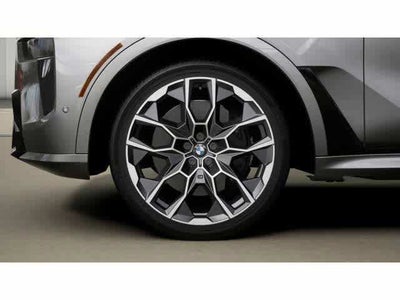 2027 BMW X7 xDrive40i Sports Activity Vehicle