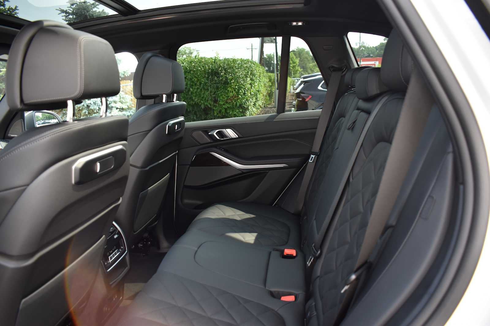 2026 BMW X5 xDrive40i Sports Activity Vehicle