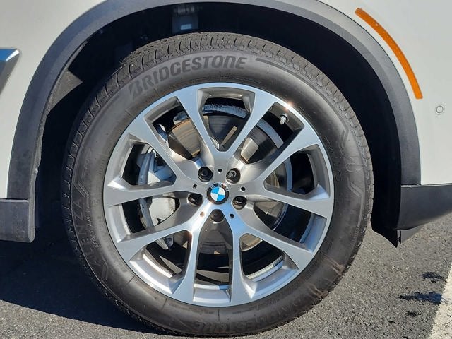 2025 BMW X5 xDrive40i Sports Activity Vehicle
