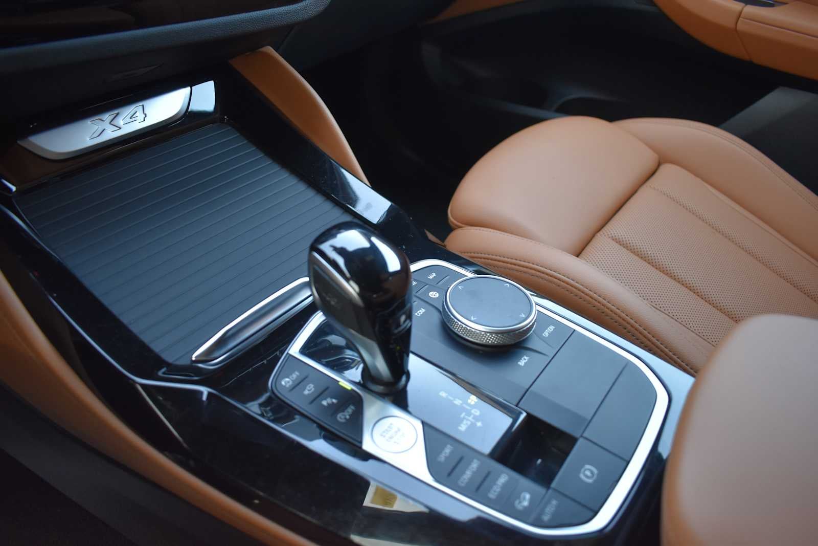 2024 BMW X4 xDrive30i Sports Activity Coupe