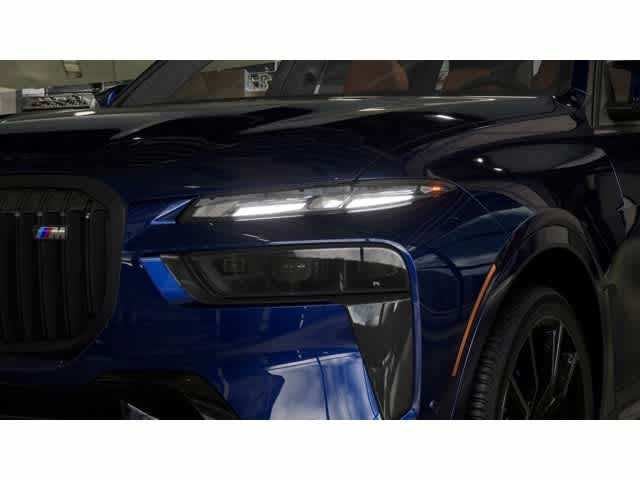 2027 BMW X7 M60i Sports Activity Vehicle