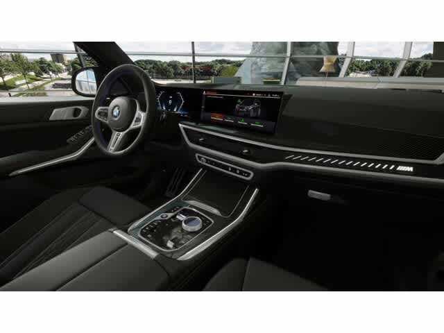 2026 BMW X7 M60i Sports Activity Vehicle