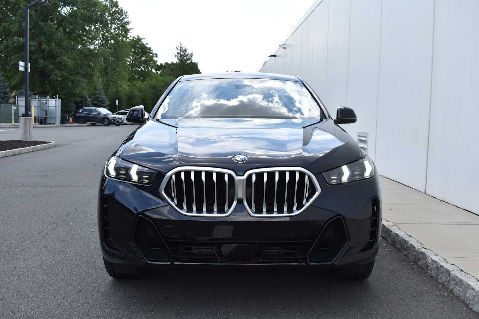 2024 BMW X6 xDrive40i Sports Activity Coupe