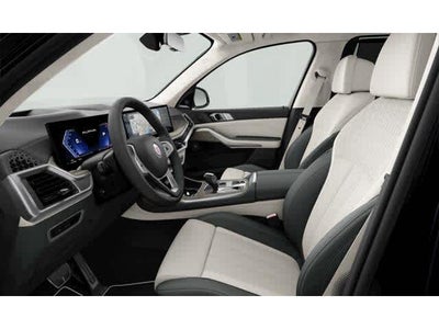 2026 BMW X7 ALPINA XB7 Sports Activity Vehicle