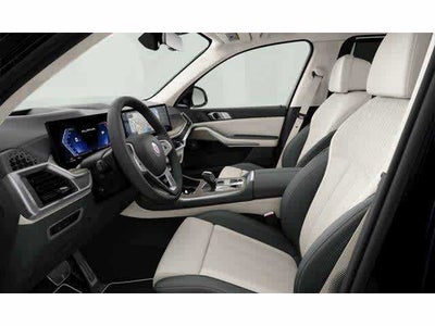 2026 BMW X7 ALPINA XB7 Sports Activity Vehicle