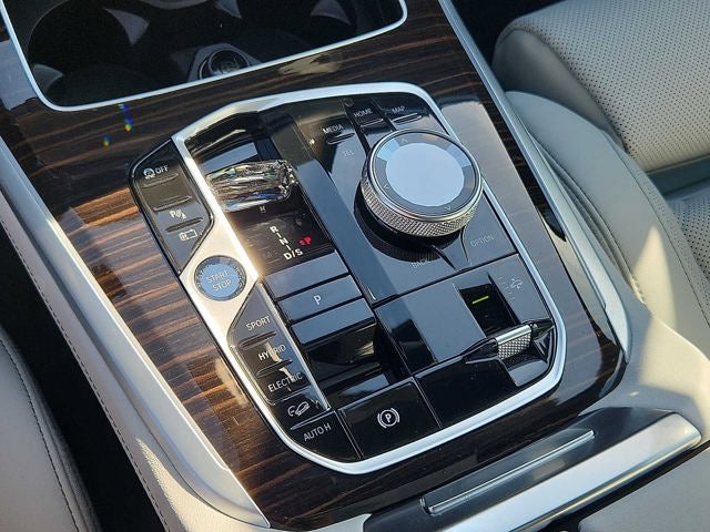 2024 BMW X5 xDrive50e Plug-In Hybrid