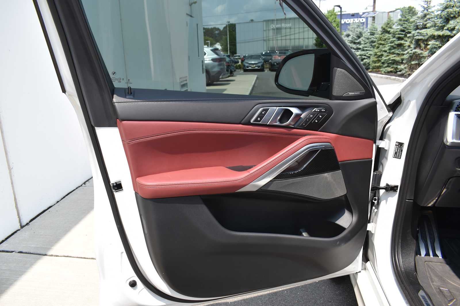 2025 BMW X6 M60i Sports Activity Coupe