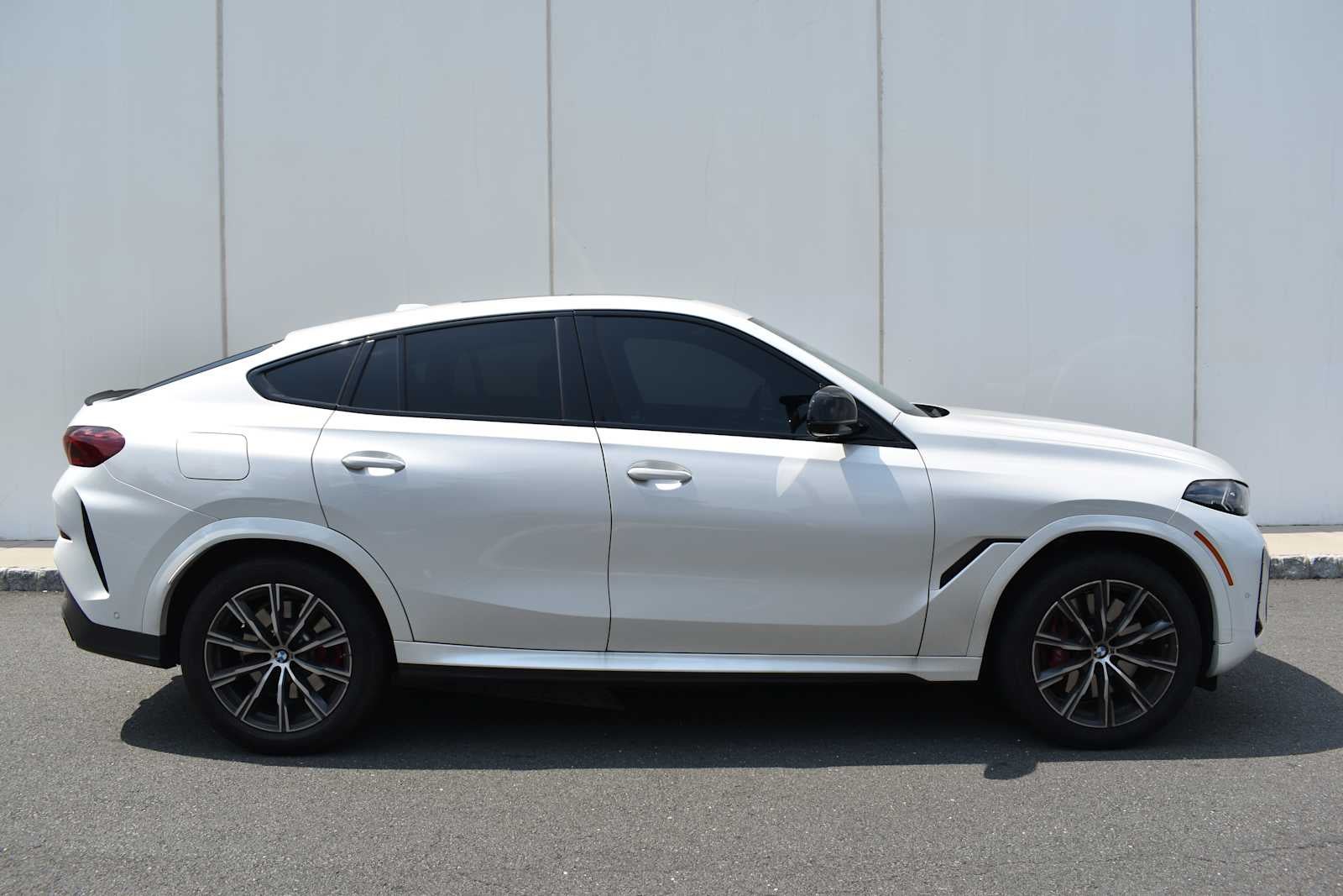 2025 BMW X6 M60i Sports Activity Coupe