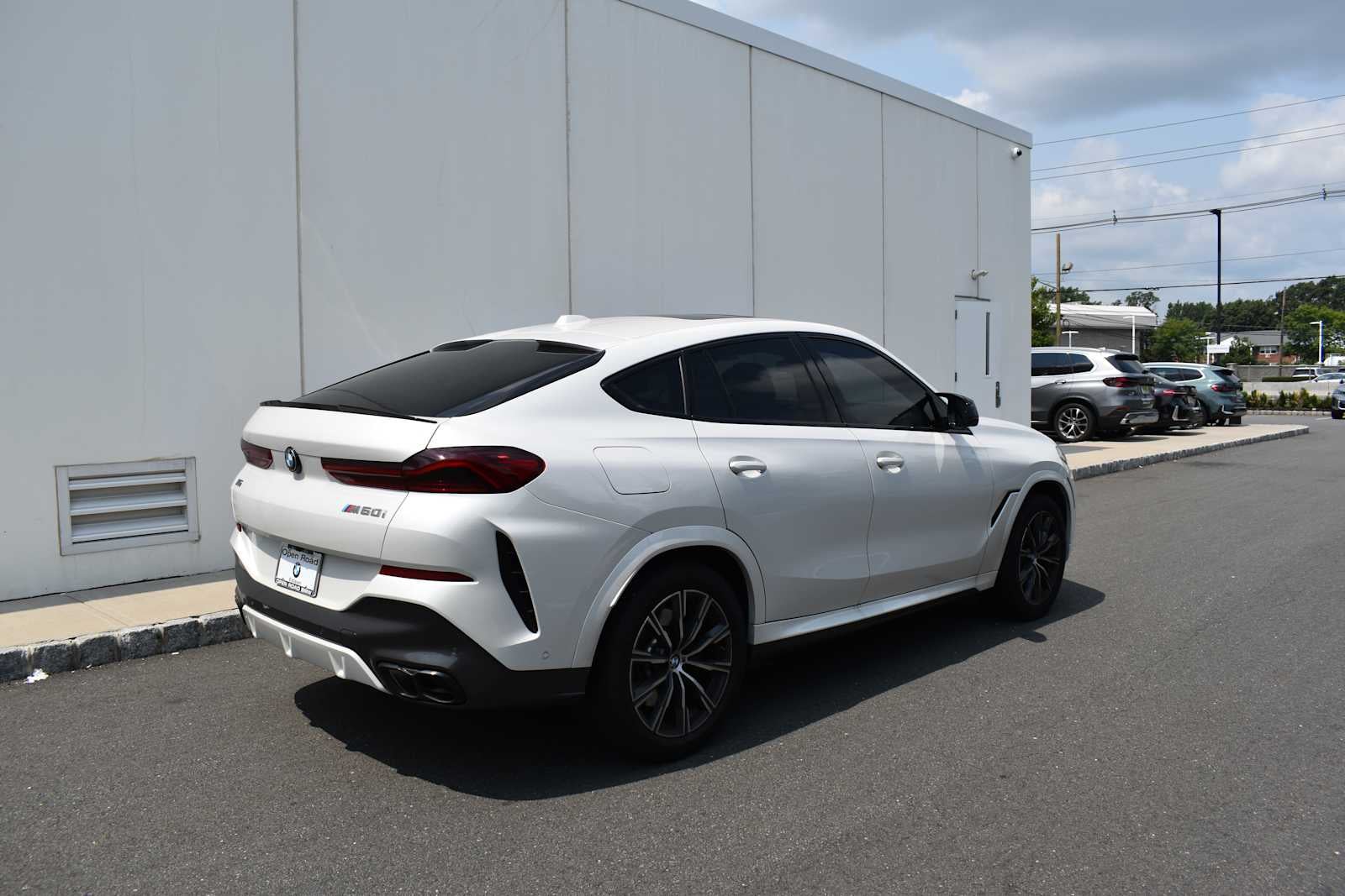 2025 BMW X6 M60i Sports Activity Coupe