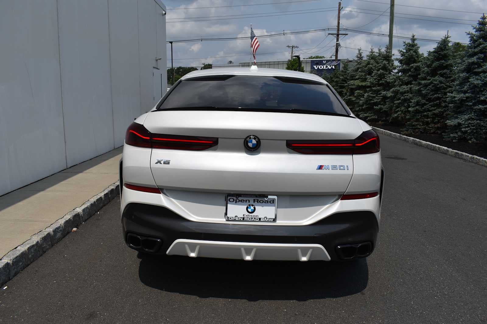 2025 BMW X6 M60i Sports Activity Coupe