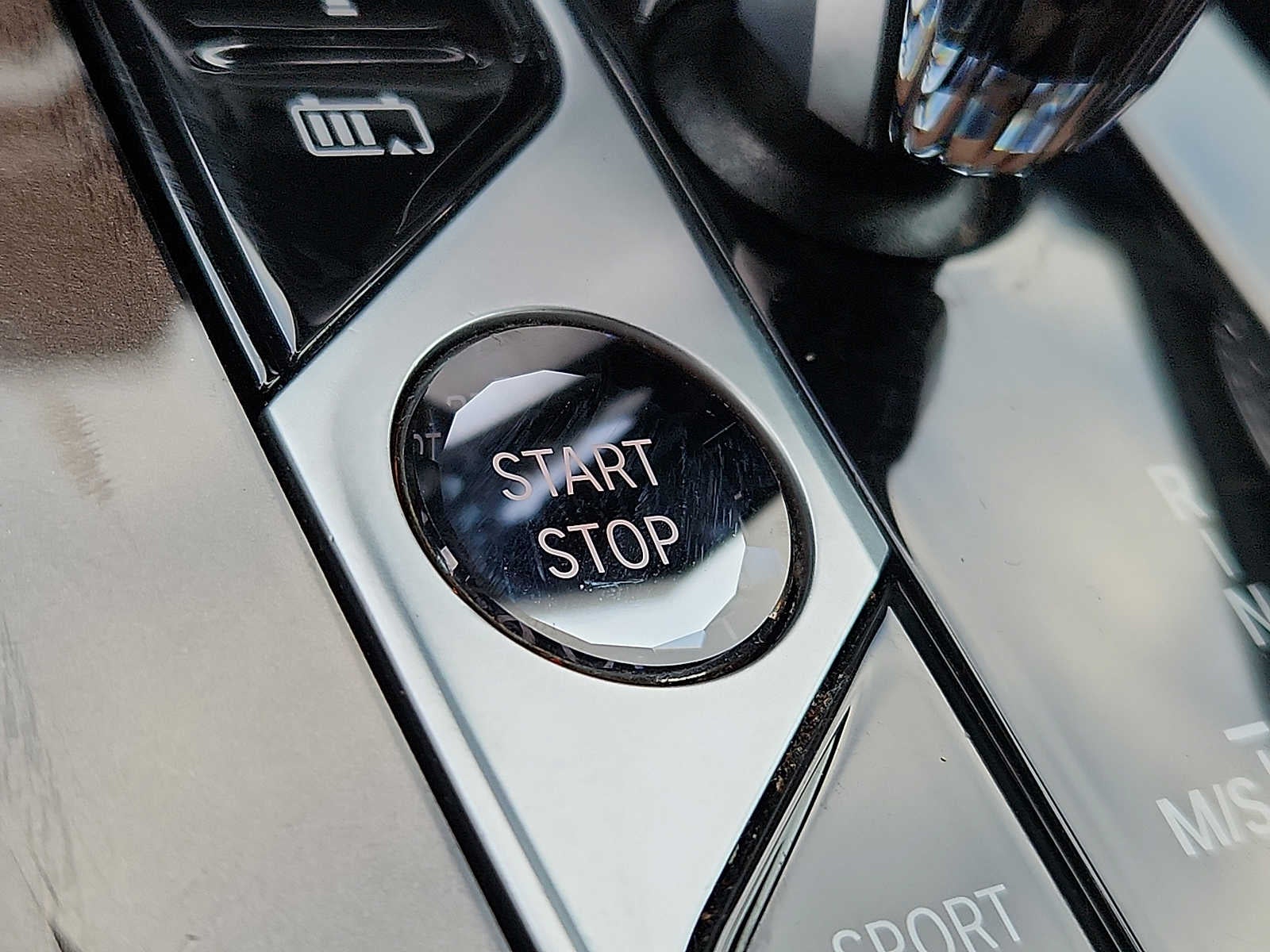 2022 BMW X5 xDrive45e Plug-In Hybrid