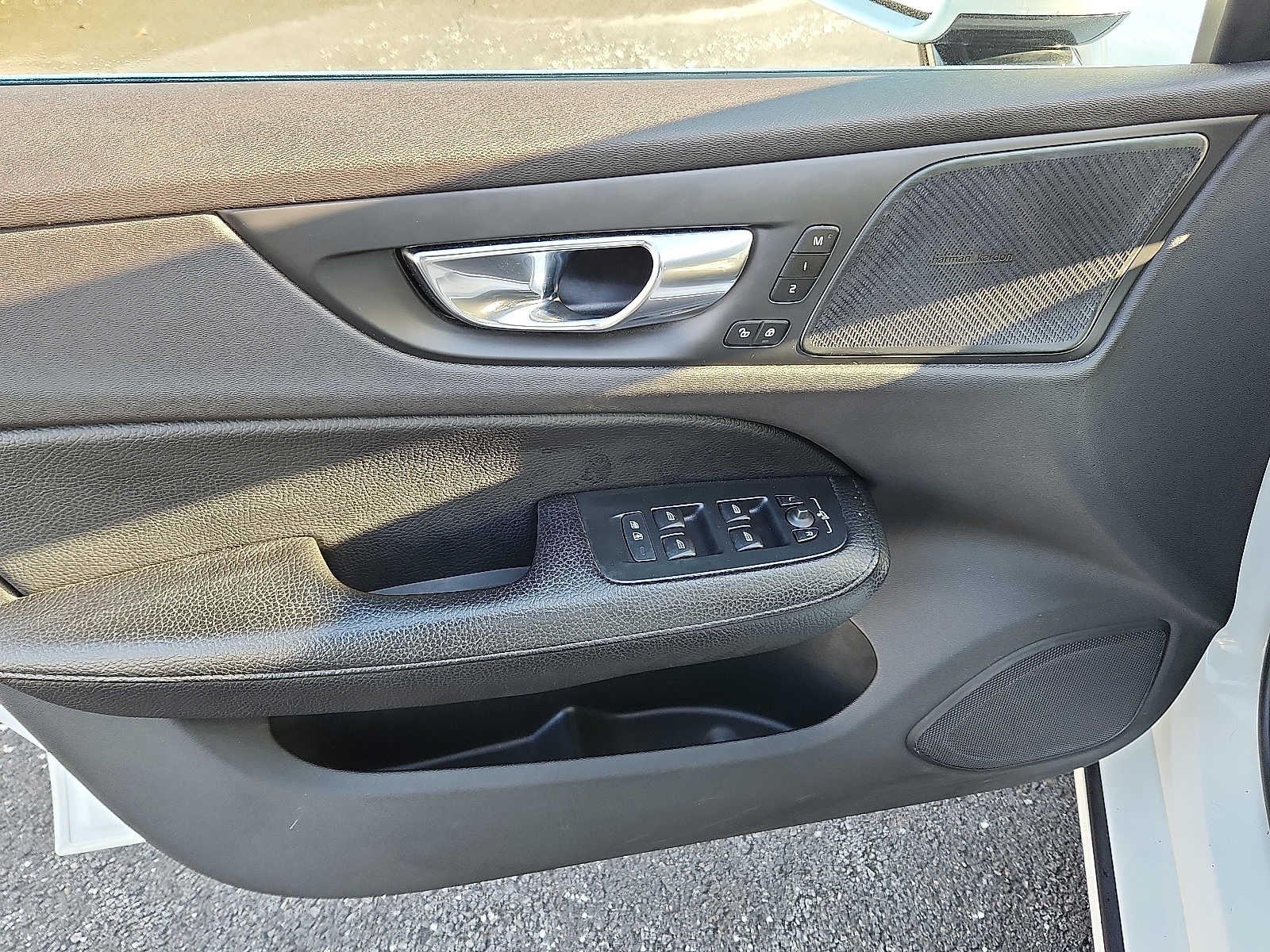 2021 Volvo S60 Recharge T8 eAWD PHEV Inscription