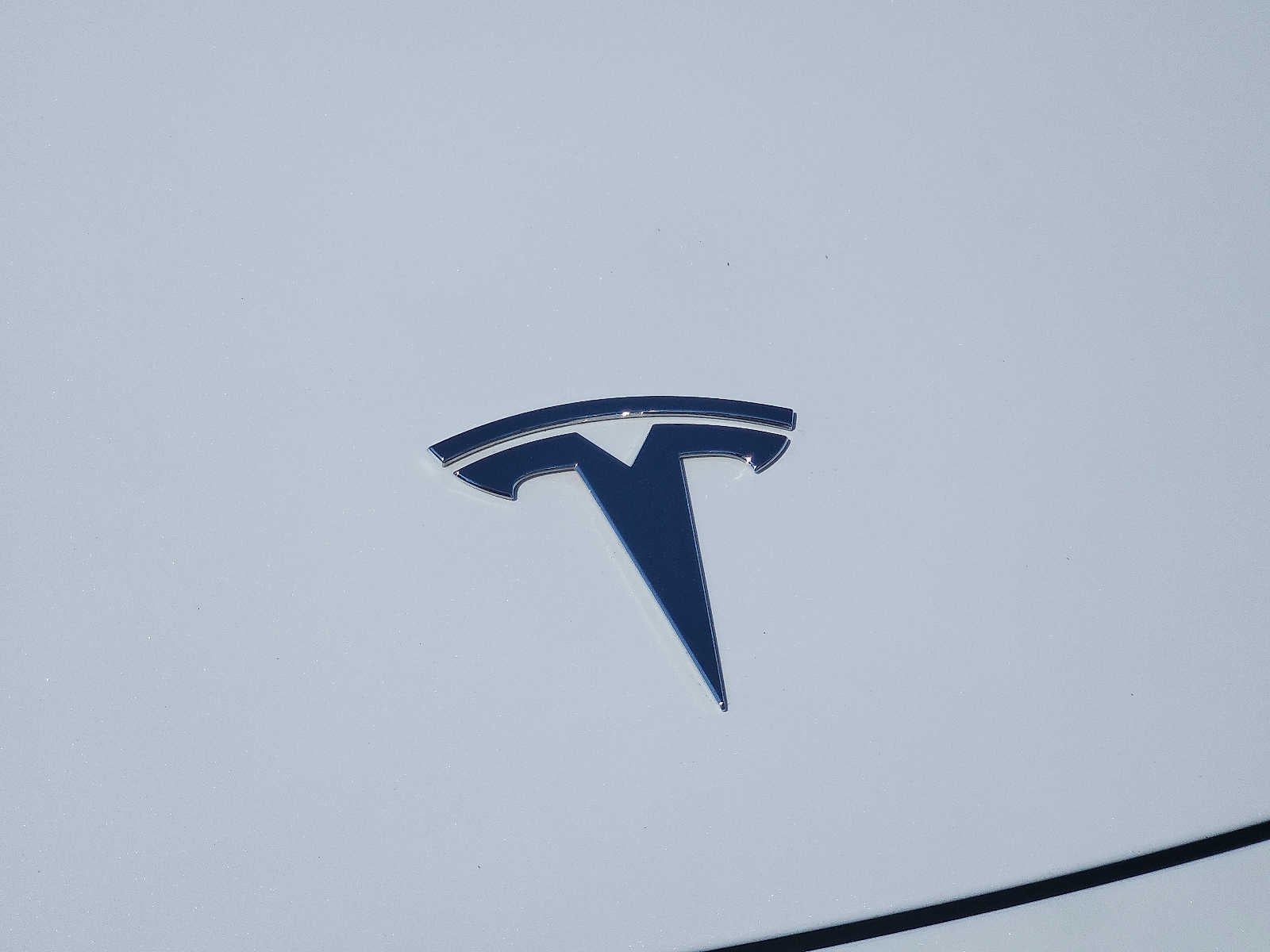 2024 Tesla Model Y Long Range AWD