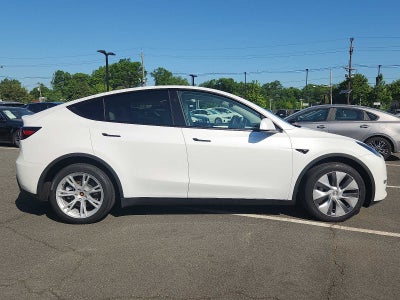 2024 Tesla Model Y Long Range AWD