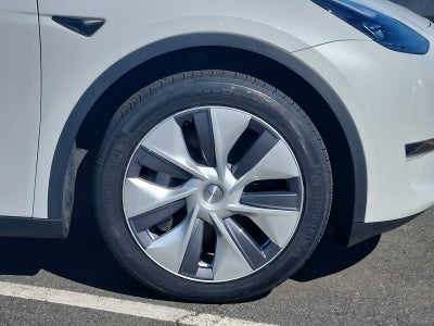 2024 Tesla Model Y Long Range AWD