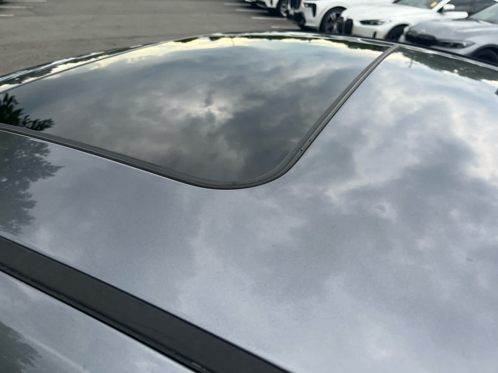 2014 Hyundai Genesis 2dr V6 3.8L Auto Ultimate