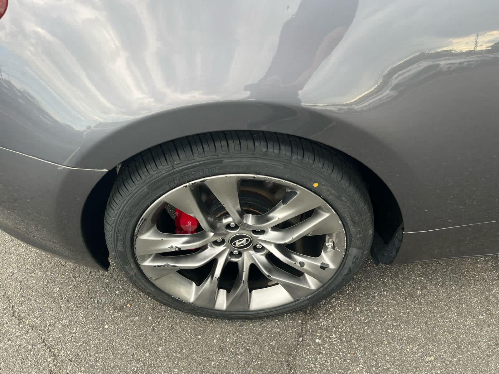 2014 Hyundai Genesis 2dr V6 3.8L Auto Ultimate