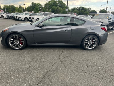 2014 Hyundai Genesis 2dr V6 3.8L Auto Ultimate