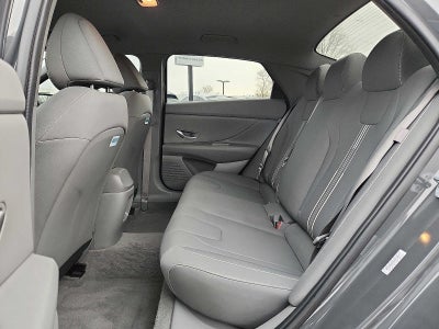 2024 Hyundai Elantra SEL IVT