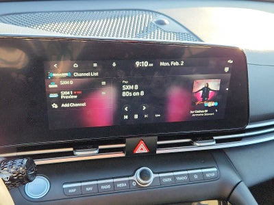 2023 Hyundai Elantra Limited IVT